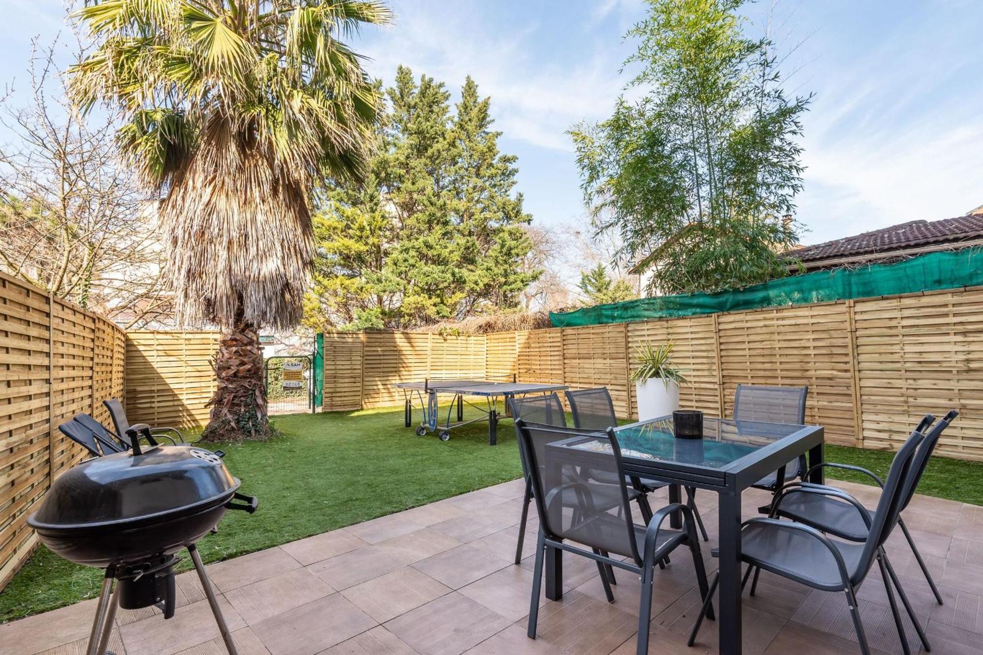 Maison Frappaz - 4 Bedrooms With Garden Віллербанн Екстер'єр фото