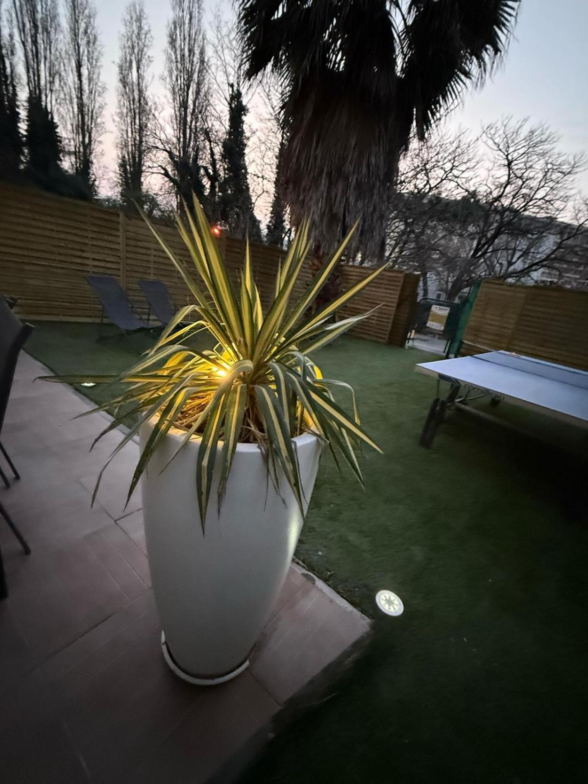 Maison Frappaz - 4 Bedrooms With Garden Віллербанн Екстер'єр фото